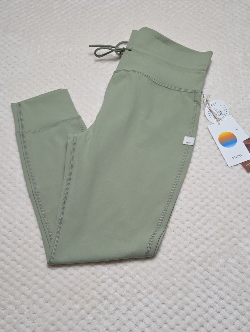 Nwt Vuori Daily Leggings